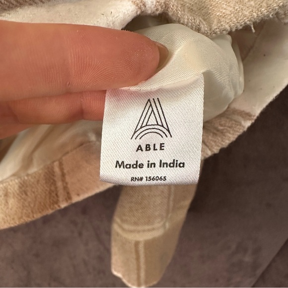 ABLE Plaid Shacket Cropped Boxy Taupe Cream Lined Button Down Women’s Medium - Picture 11 of 11